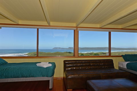 Cloudy Bay Villa - Accommodation Sunshine Coast 6