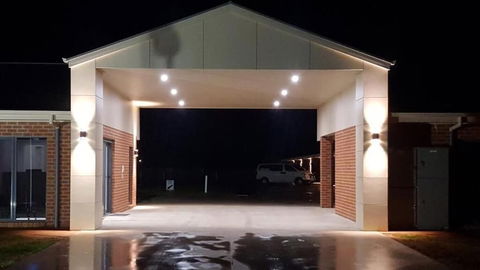 Euston Motel - Accommodation Sunshine Coast 0
