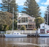 Shearwater House - Accommodation Sunshine Coast