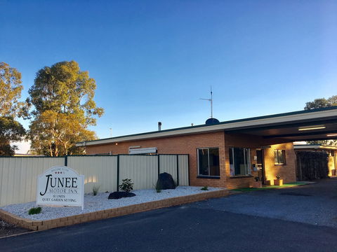 Junee Motor Inn - Accommodation Sunshine Coast 2
