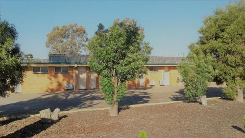 Junee Motor Inn - Accommodation Sunshine Coast 0