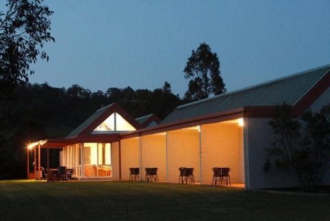 Rothbury Escape - Accommodation Sunshine Coast 3
