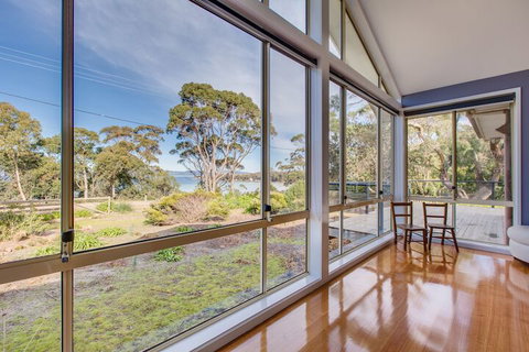Sea La Vie - Accommodation Sunshine Coast 2