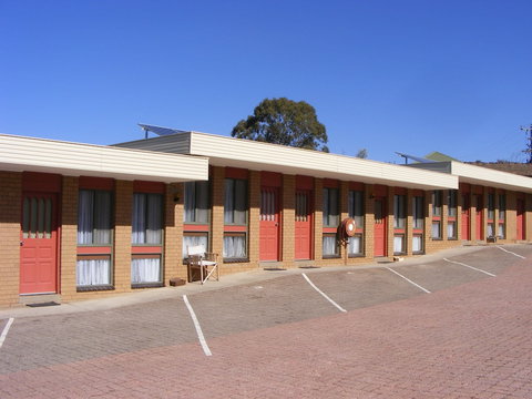 Eaglehawk Motel - Accommodation Sunshine Coast 1