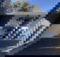 The Lodge Broulee - Accommodation Sunshine Coast