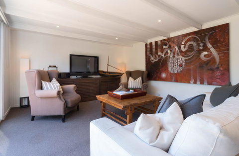 Capella Villa 1 - Accommodation Sunshine Coast 4