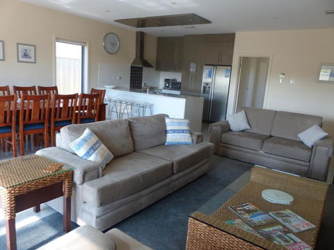 Residence On Robe - Accommodation Sunshine Coast 6