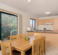 Park Avenue - Forest Hill - Accommodation Sunshine Coast