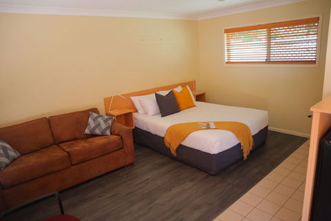 Country Roads Motor Inn Gayndah Qld - Accommodation Sunshine Coast 2