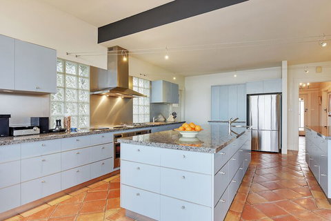 Kylakin On The Derwent River - Rejuvenate Stays - Accommodation Sunshine Coast 6