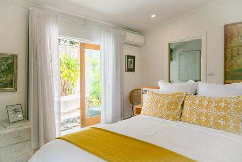 Pineapple Petes Beach House - Accommodation Sunshine Coast 6