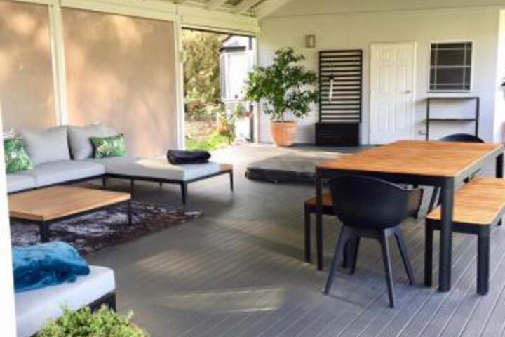 Carwoola NSW Accommodation Sunshine Coast