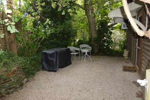 Aldgate Lodge Bed & Breakfast - Accommodation Sunshine Coast 4