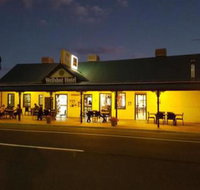 Wellshot Hotel - Accommodation Sunshine Coast