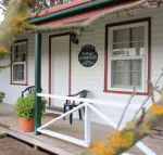 Coonawarras Pyrus Cottage - Accommodation Sunshine Coast