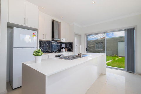 Auspan Guest House - Accommodation Sunshine Coast 0