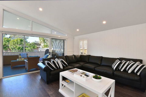 Margarets Hamptons Cottage - Accommodation Sunshine Coast 4