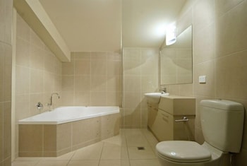 Chalet Hotham 20 - Accommodation Sunshine Coast 6