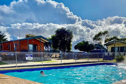 Geelong Surfcoast Hwy Holiday Park - Accommodation Sunshine Coast 4