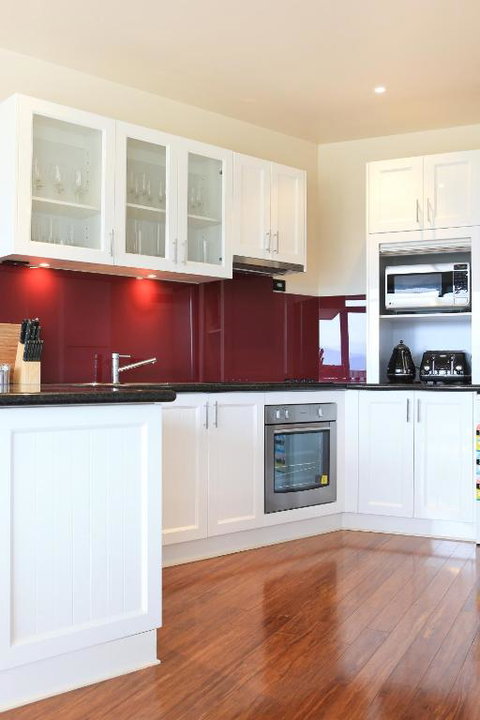 The Red Stag - Accommodation Sunshine Coast 1