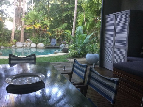 The Beach House Port Douglas - Accommodation Sunshine Coast 4