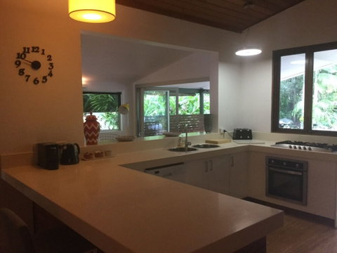 The Beach House Port Douglas - Accommodation Sunshine Coast 5