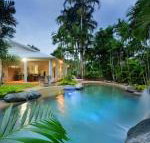 Sandwater Tropical beachside holiday house - Accommodation Sunshine Coast