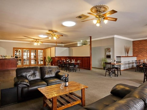 Star Hotel Motel Barnawartha - Accommodation Sunshine Coast 4