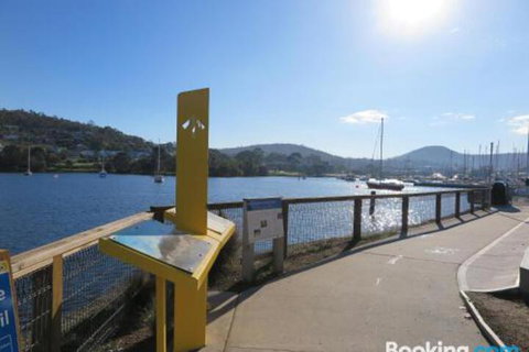 Beachside Rest - Accommodation Sunshine Coast 4