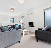Glas - Accommodation Sunshine Coast