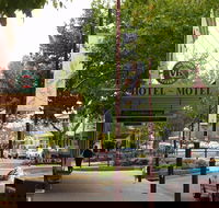 The Commercial Hotel - Accommodation Sunshine Coast