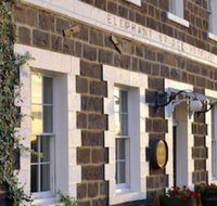 Elephant Bridge Hotel - Accommodation Sunshine Coast