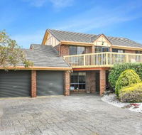 Encounter Bay Family Retreat - Accommodation Sunshine Coast