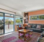 Black Dolphin Beach Penthouse - Accommodation Sunshine Coast