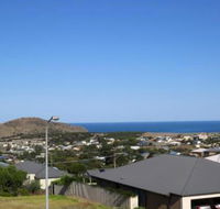 38 Wright Tce Encounter Bay - Accommodation Sunshine Coast