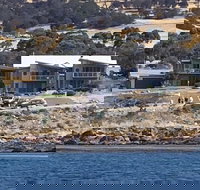 Penneshaw Oceanview Apartments - Accommodation Sunshine Coast