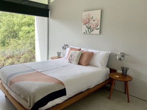Eaglehawk Pavilions - Accommodation Sunshine Coast 1