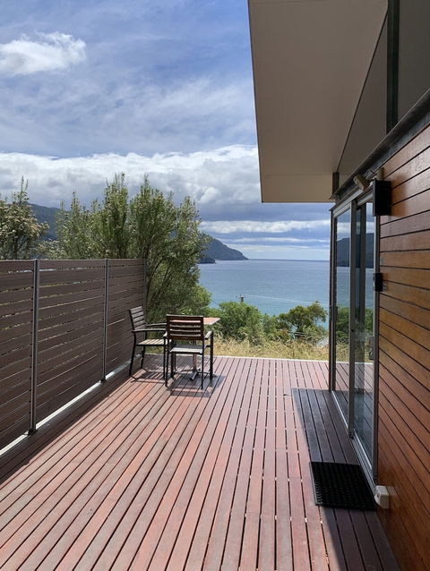 Eaglehawk Pavilions - Accommodation Sunshine Coast 0