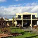 Chateau Bass - Accommodation Sunshine Coast 0