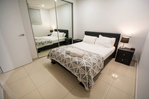 Magnum Serviced Apartments - Accommodation Sunshine Coast 7