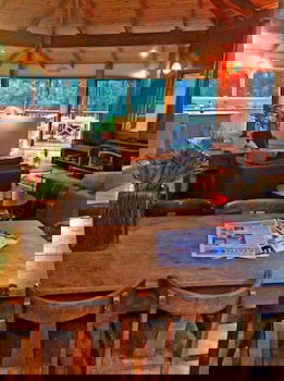 Eaglehawk Rainforest Retreat - Accommodation Sunshine Coast 1