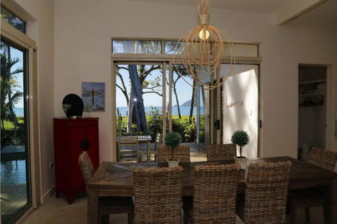 The Boat House - Accommodation Sunshine Coast 7