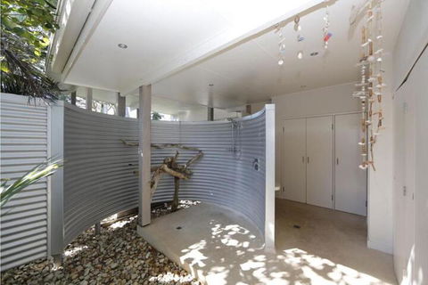 The Boat House - Accommodation Sunshine Coast 6