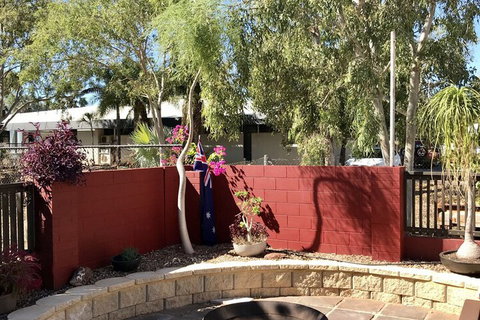 Kimberley Travellers Lodge - Hostel - Accommodation Sunshine Coast 3