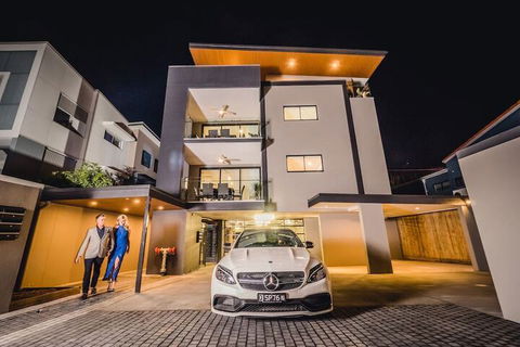 Brisbane Central - Springwood Street - Accommodation Sunshine Coast 3