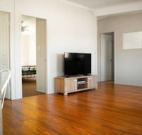 High View Cottage - Accommodation Sunshine Coast