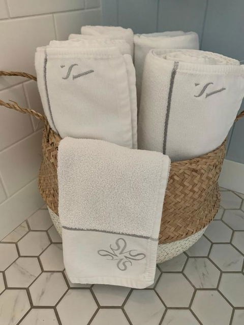 B & B On The Water - Accommodation Sunshine Coast 6