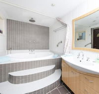 La Casa - Accommodation Sunshine Coast