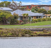 Rossleague House - Accommodation Sunshine Coast