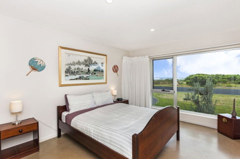 Sea Lit - Accommodation Sunshine Coast 6